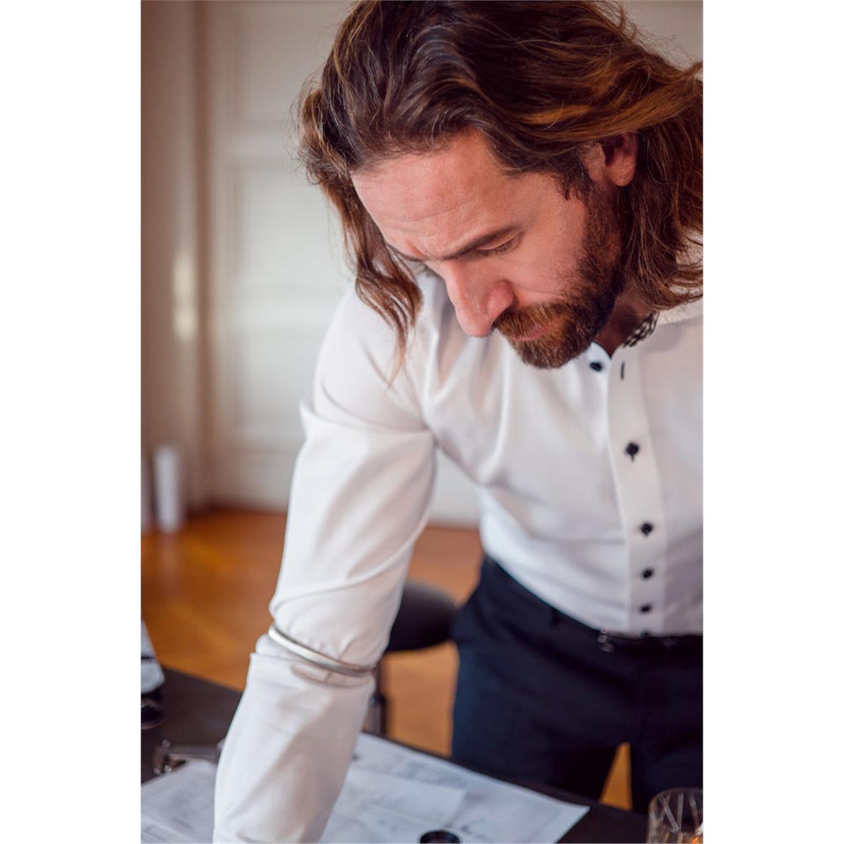 Red Bow 20 Men's Shirt — image 8