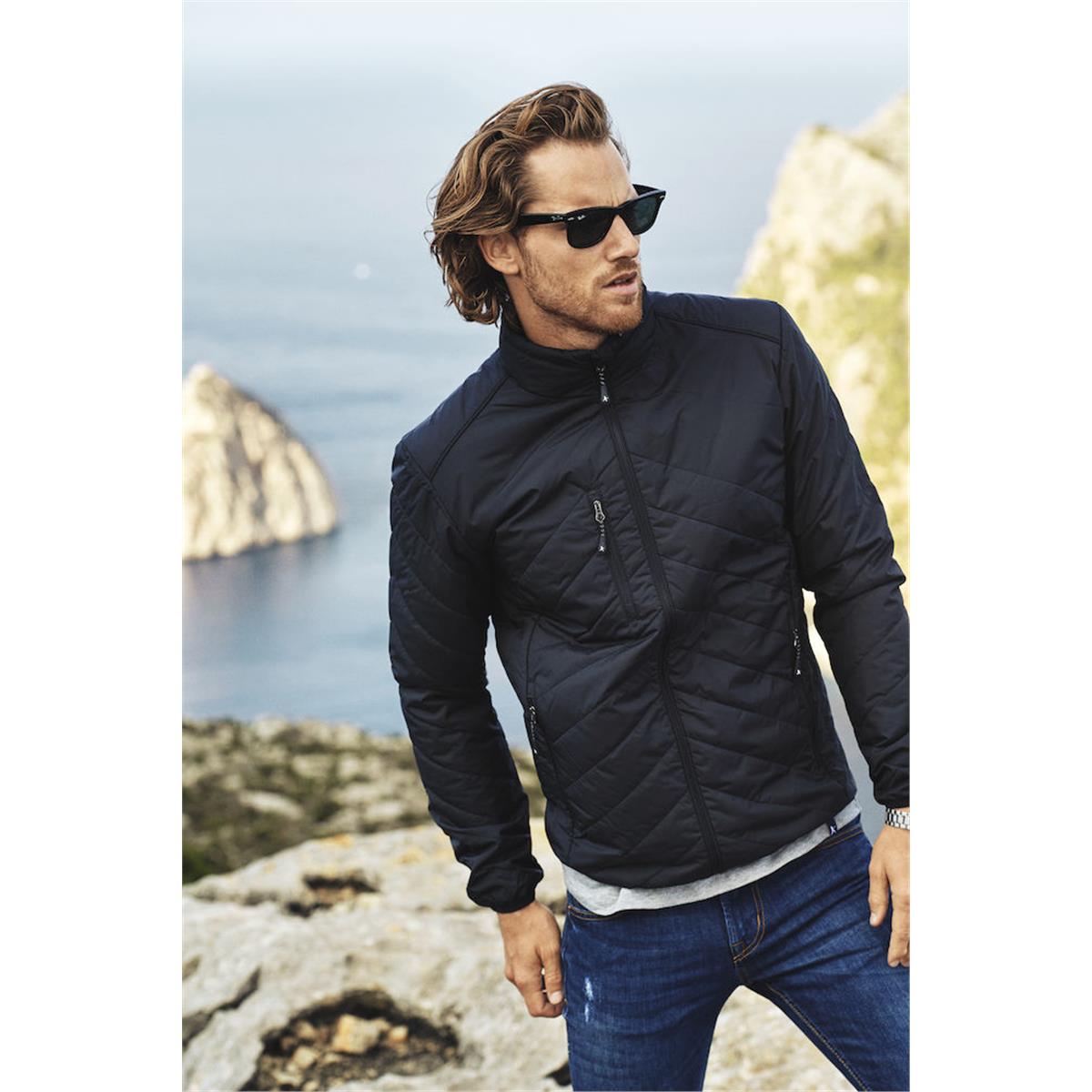 Deer Ridge Men's Quilted Jacket — image 1